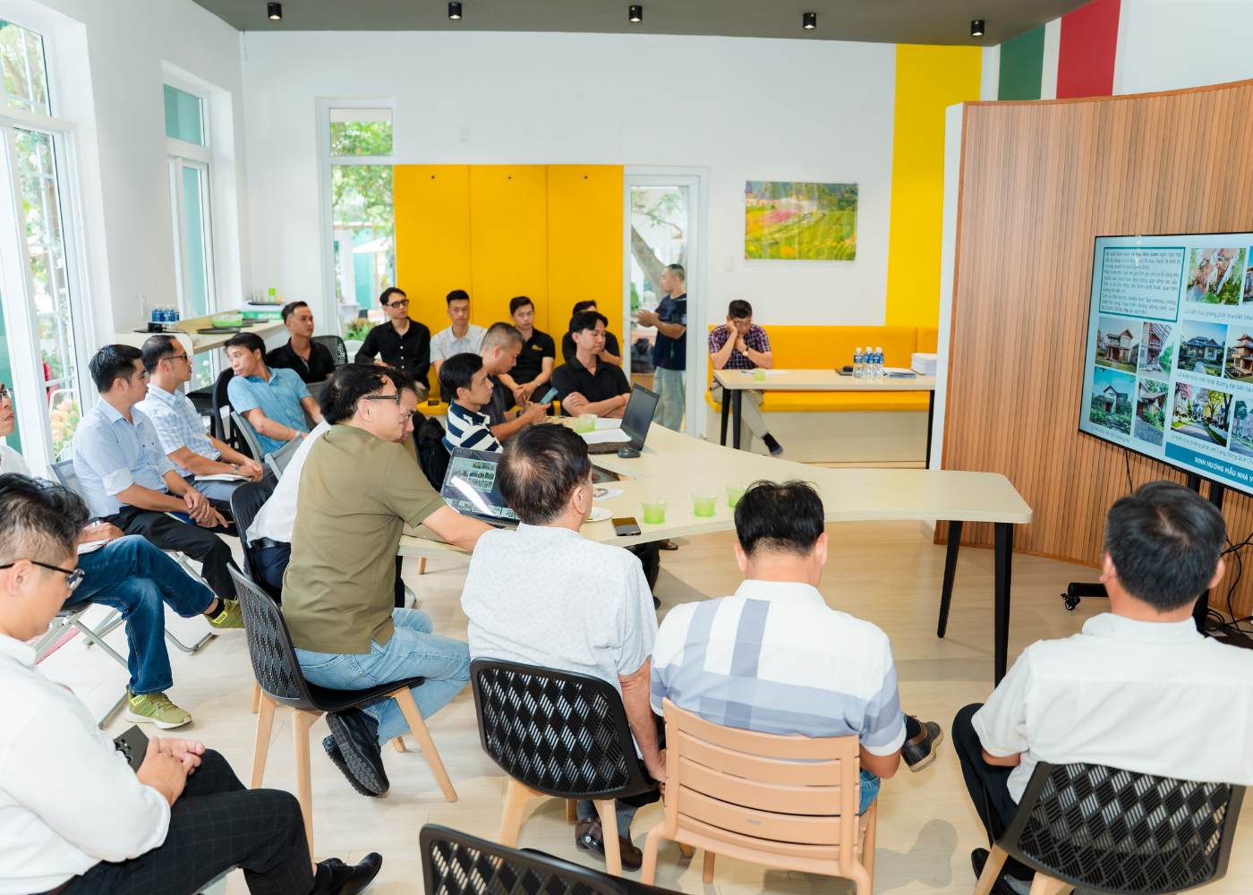 HỌP SƠ KẾT TIẾN ĐỘ CÔNG TÁC HOÀN THÀNH