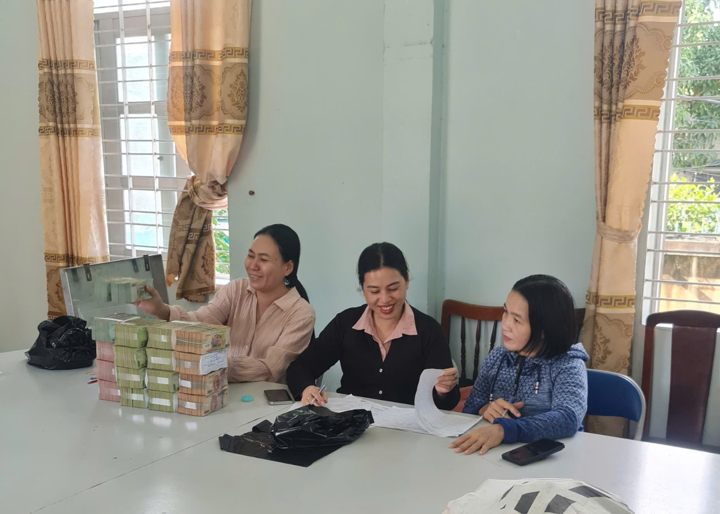 Tiếp tục Chi Trả Tiền Bồi Thường, Hỗ Trợ Để Thực Hiện Dự Án KĐT Mới Tây Bắc